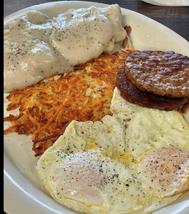 Biscuits & Gravy / French Toast / Pancakes
